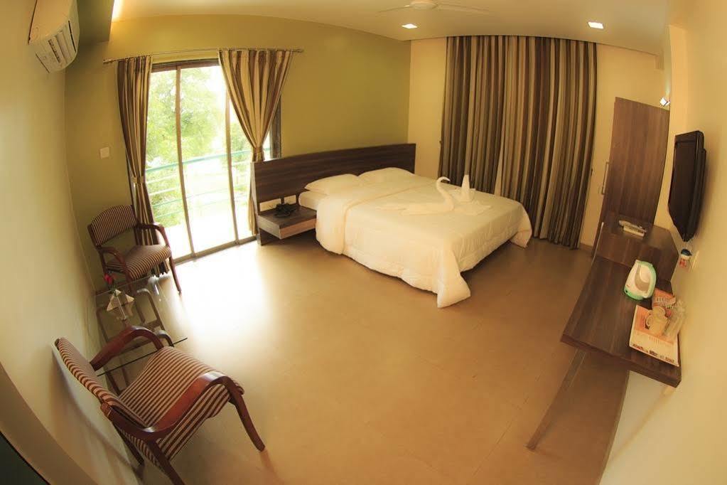Green Valley Resort Khadoli Dış mekan fotoğraf